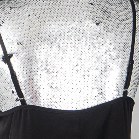 NWT 🌟Host Pick🌟🌟BCBGeneration slip dress with lace - S ( but generous sized) - Picture 4 of 5